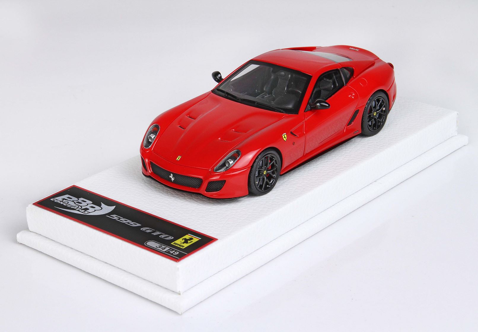 大得価国産BBR 1/43 フェラーリ 599 GTO ロッソコルサ 32台限定 BBR Ferrari 599 GTO Rosso Corsa red / black wheel BBRC35B2 2022年発売 乗用車
